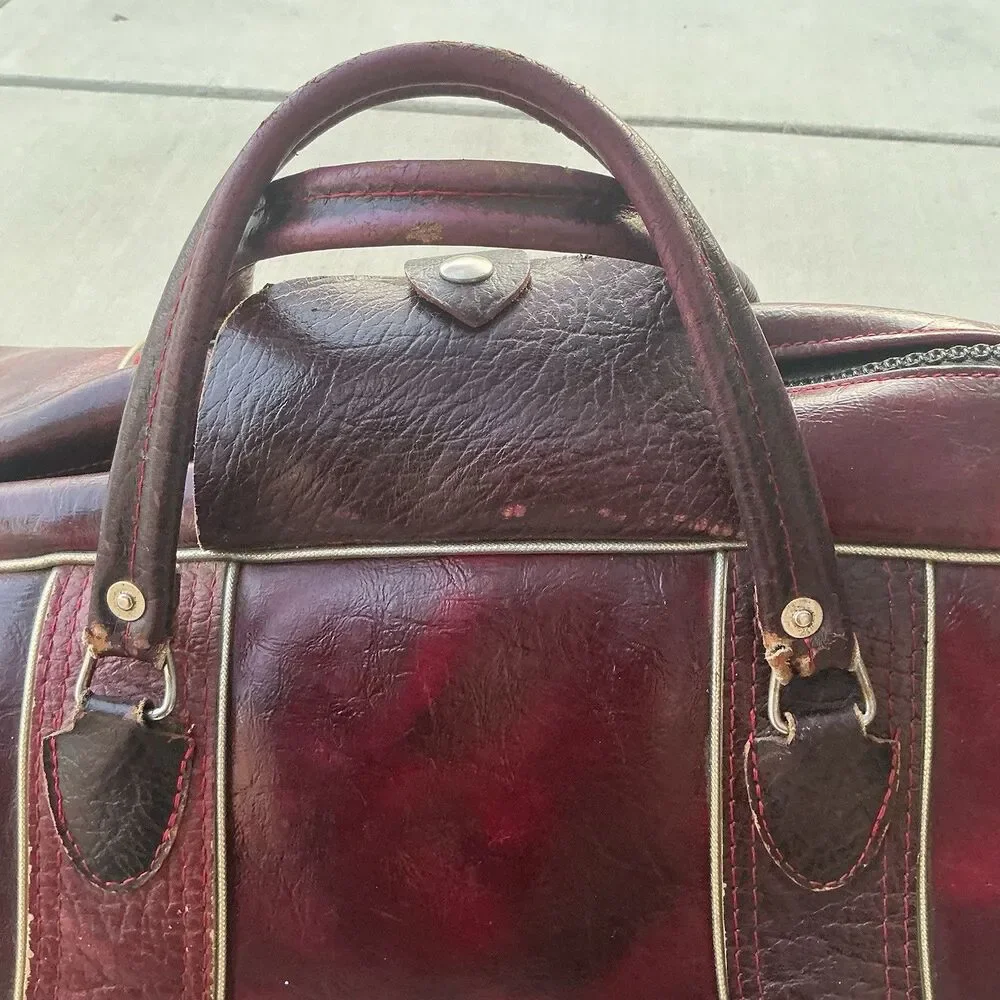 Vintage MacGregor USA Burgundy Sports Duffel Travel Bag Talon Zipper 24” Retro